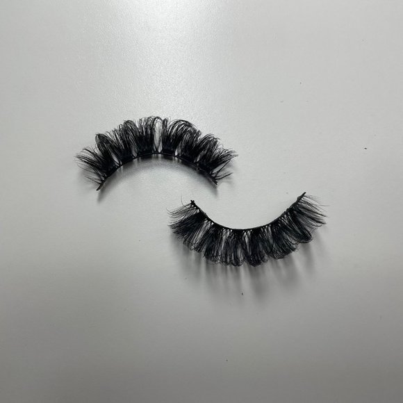 Flirt Faux Mink Reusable False Eyelashes - Picture 2 of 4